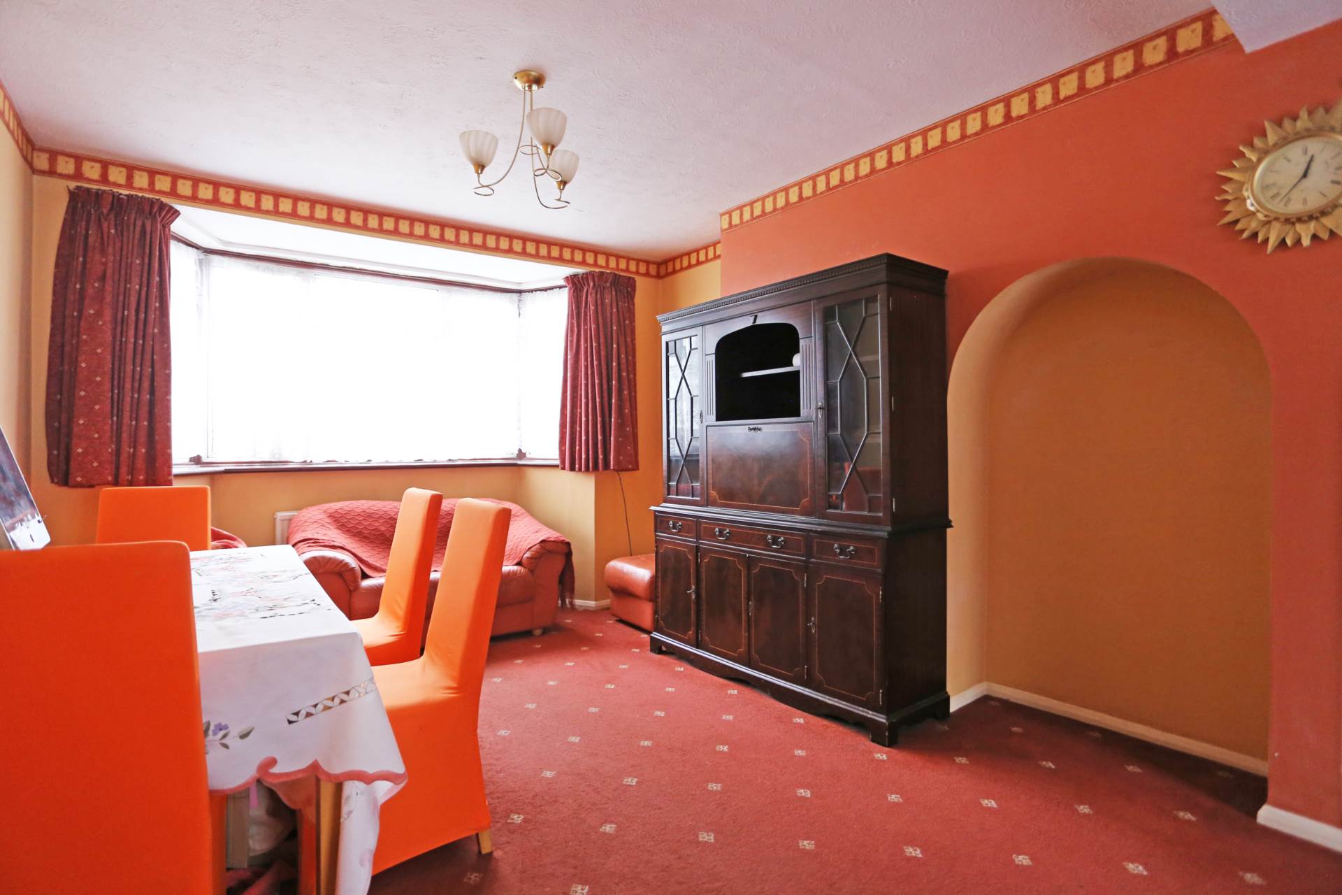 High Road, Chadwell Heath, RM6, Image 4