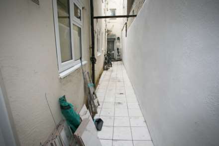 Kingsland Road, Dalston, London, E8, Image 5