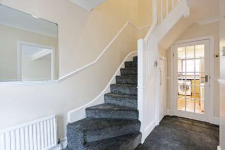 Kenneth Road, Chadwell Heath, RM6, Image 13