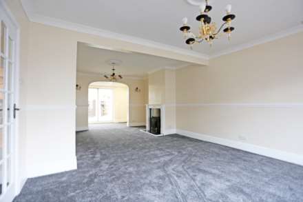 Kenneth Road, Chadwell Heath, RM6, Image 5