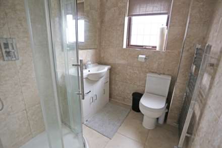 Hazelmere Gardens, Hornchurch, RM11, Image 11