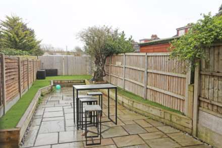 Hazelmere Gardens, Hornchurch, RM11, Image 13