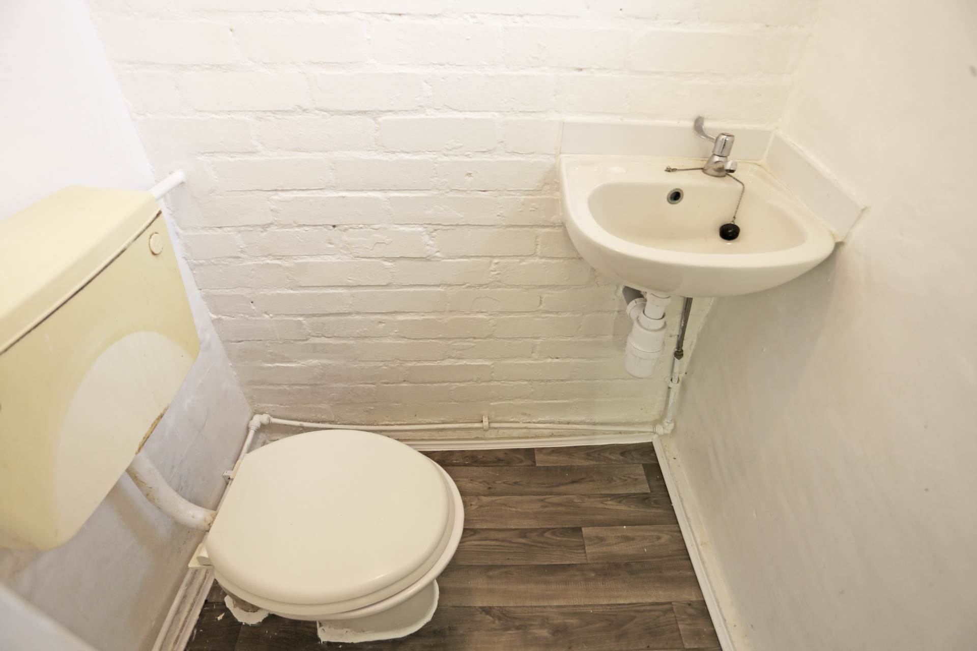 Durban Gardens, Dagenham, RM10, Image 12