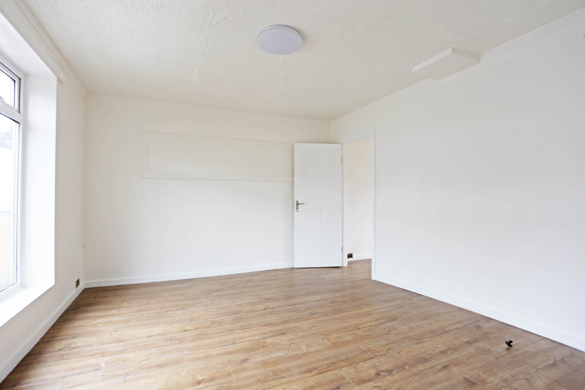 Durban Gardens, Dagenham, RM10, Image 6