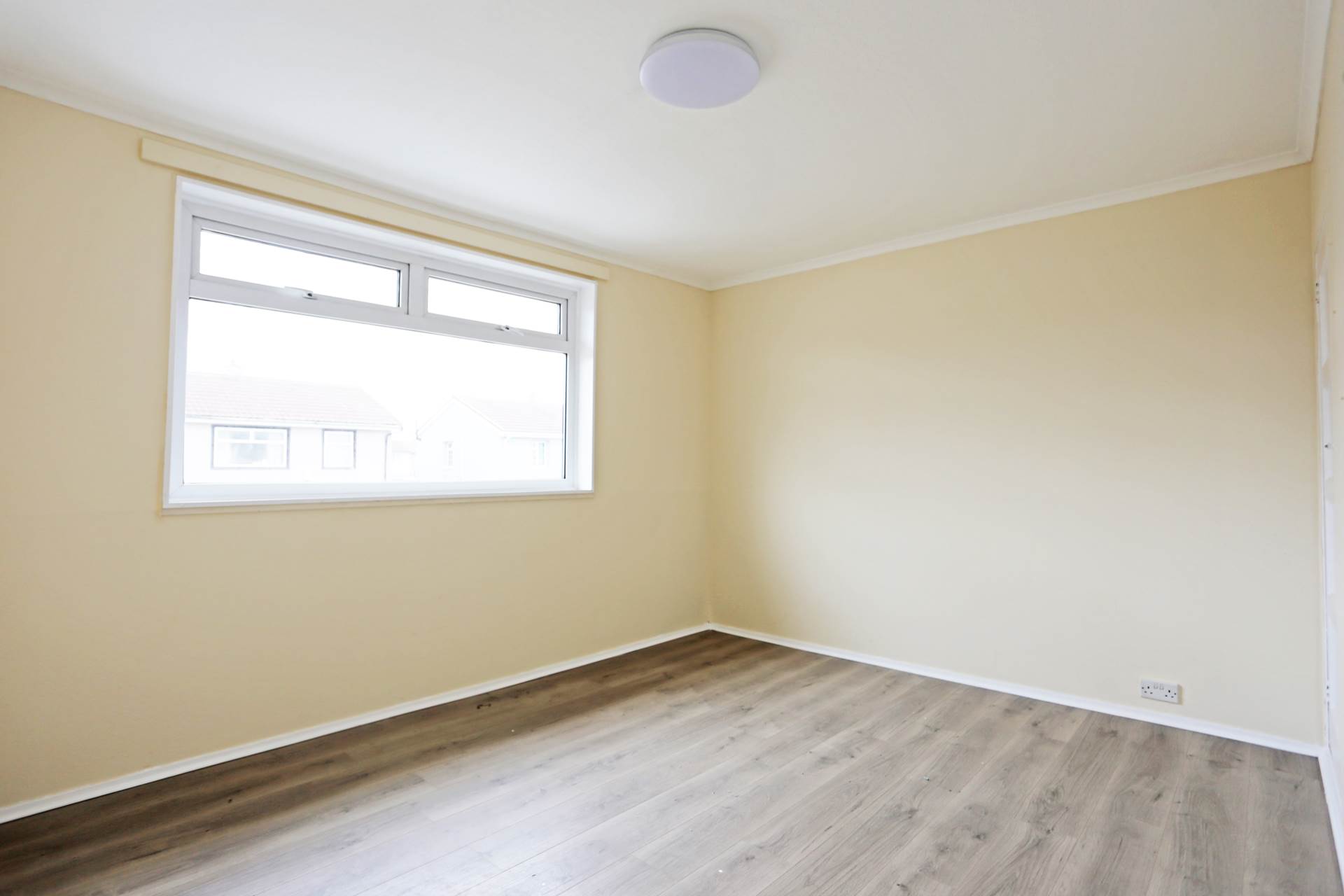 Durban Gardens, Dagenham, RM10, Image 8