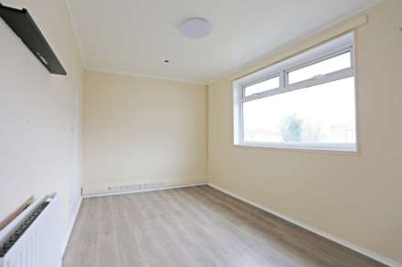 Durban Gardens, Dagenham, RM10, Image 9