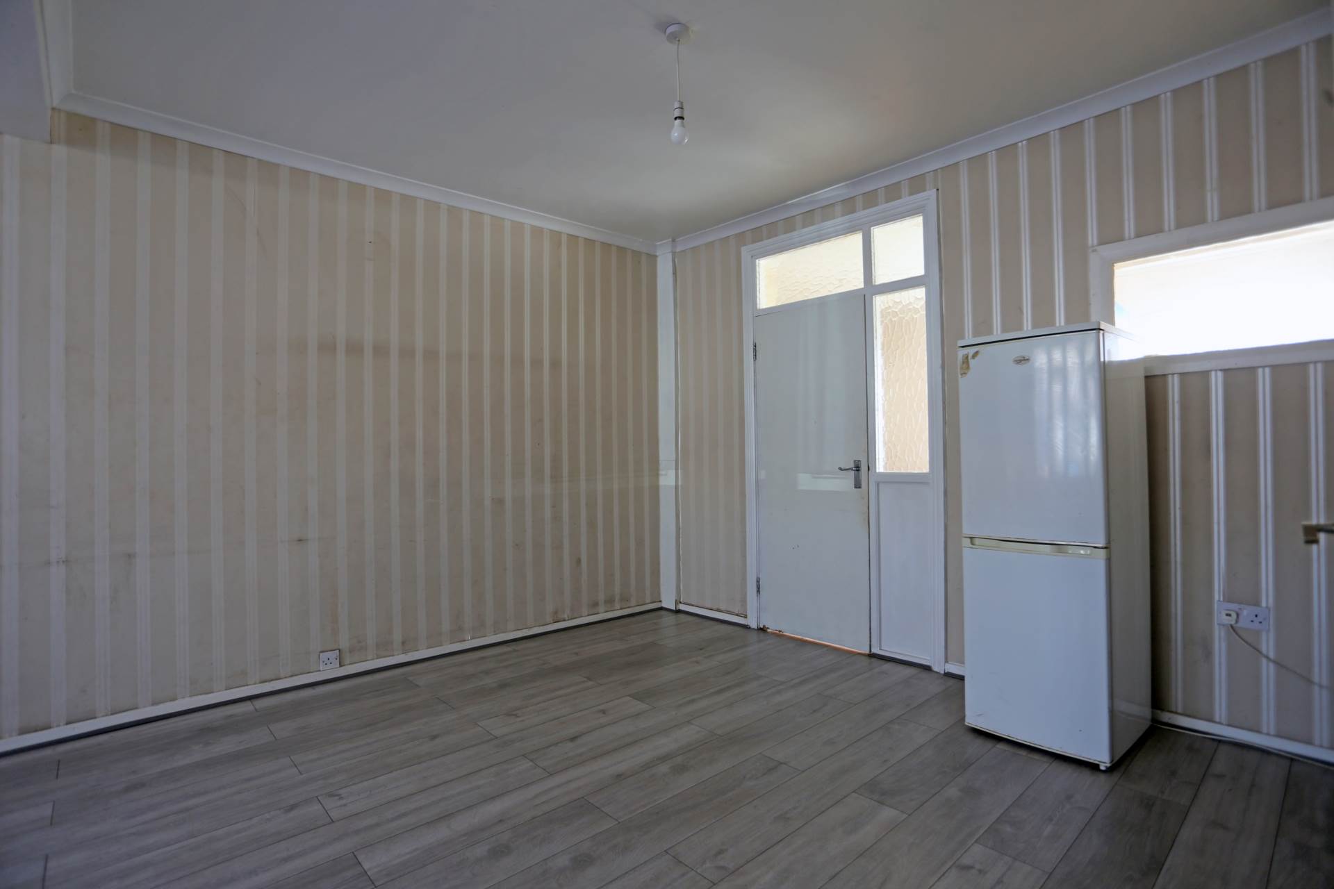 Sunningdale Road, Rainham, Image 3