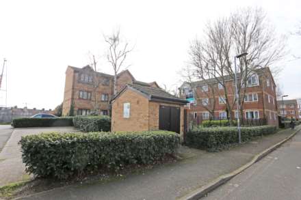 Property For Rent Greenslade Road, Barking