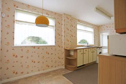 Gordon Road, Chadwell Heath, RM6, Image 3