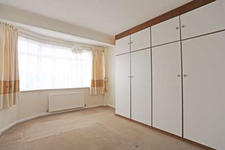 Gordon Road, Chadwell Heath, RM6, Image 7