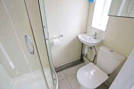 Hampton Road, Ilford, IG1, Image 7