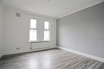 Browning Road, Manor Park, London, E12, Image 7