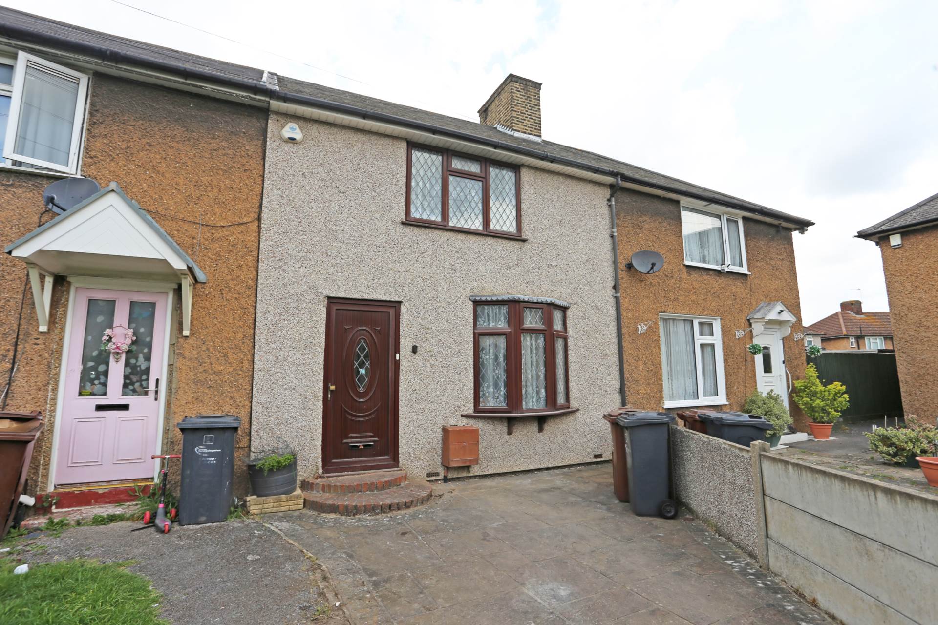 Arden Crescent, Dagenham, RM9, Image 1