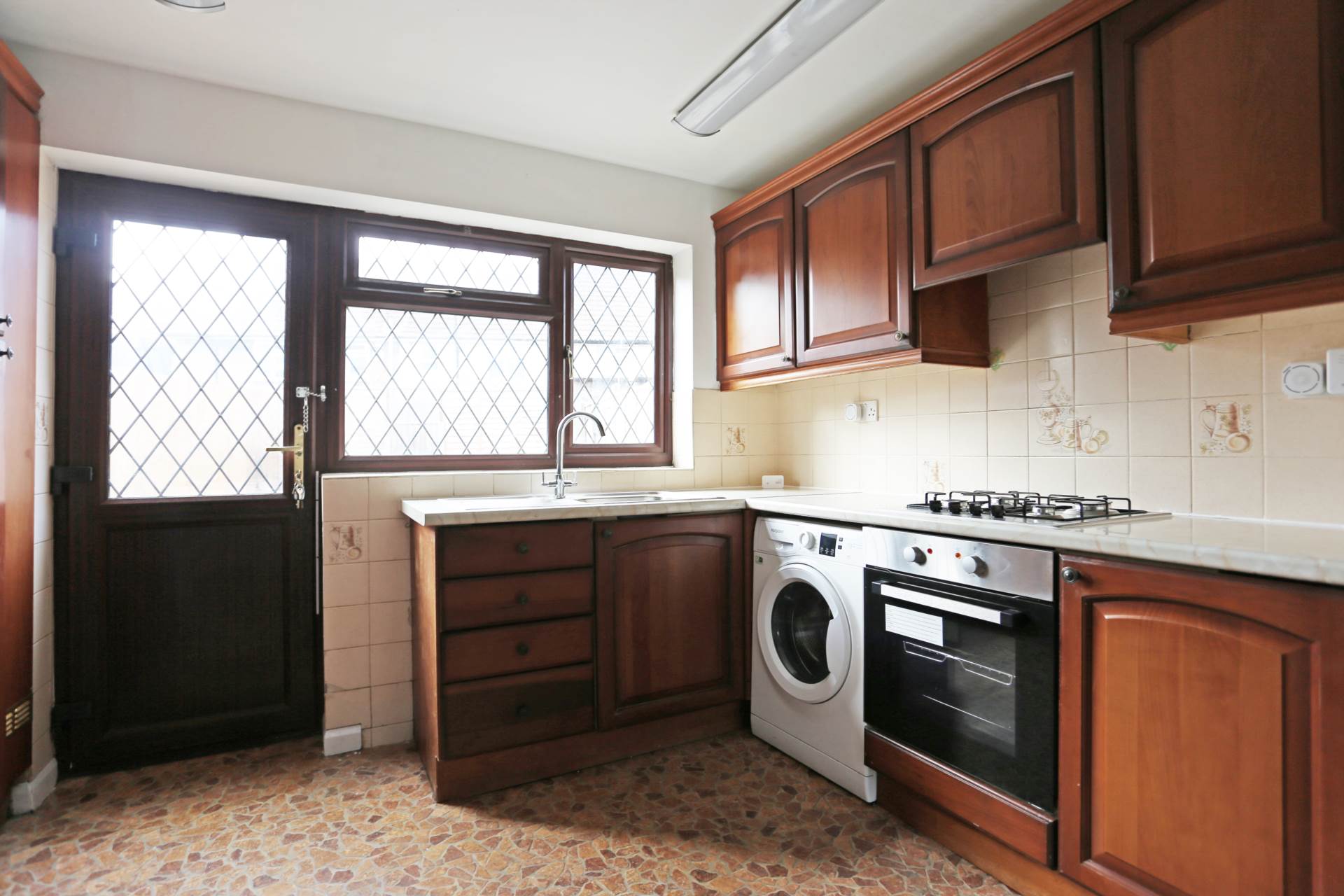 Arden Crescent, Dagenham, RM9, Image 3