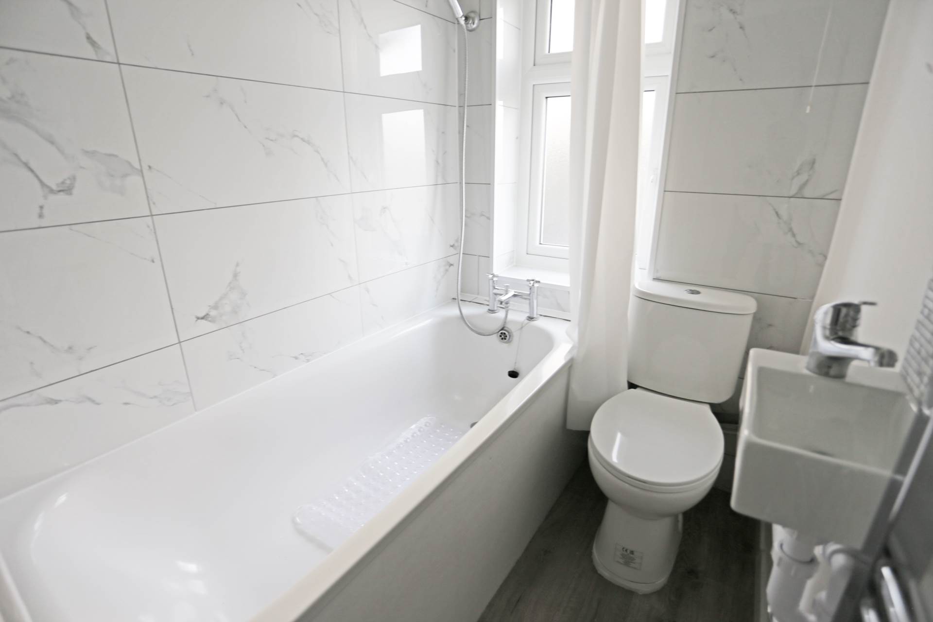 Shortcrofts Rd, Dagenham, RM9, Image 7