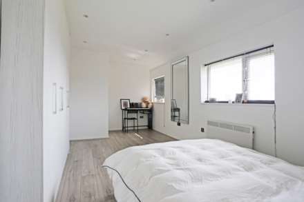 Dudley Gardens, Romford, RM3, Image 8