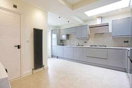 Kingston Road, Ilford, IG1, Image 3