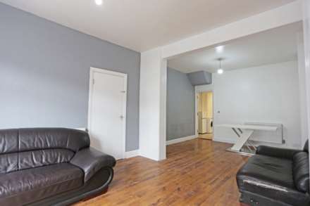 Kingston Road, Ilford, IG1, Image 5