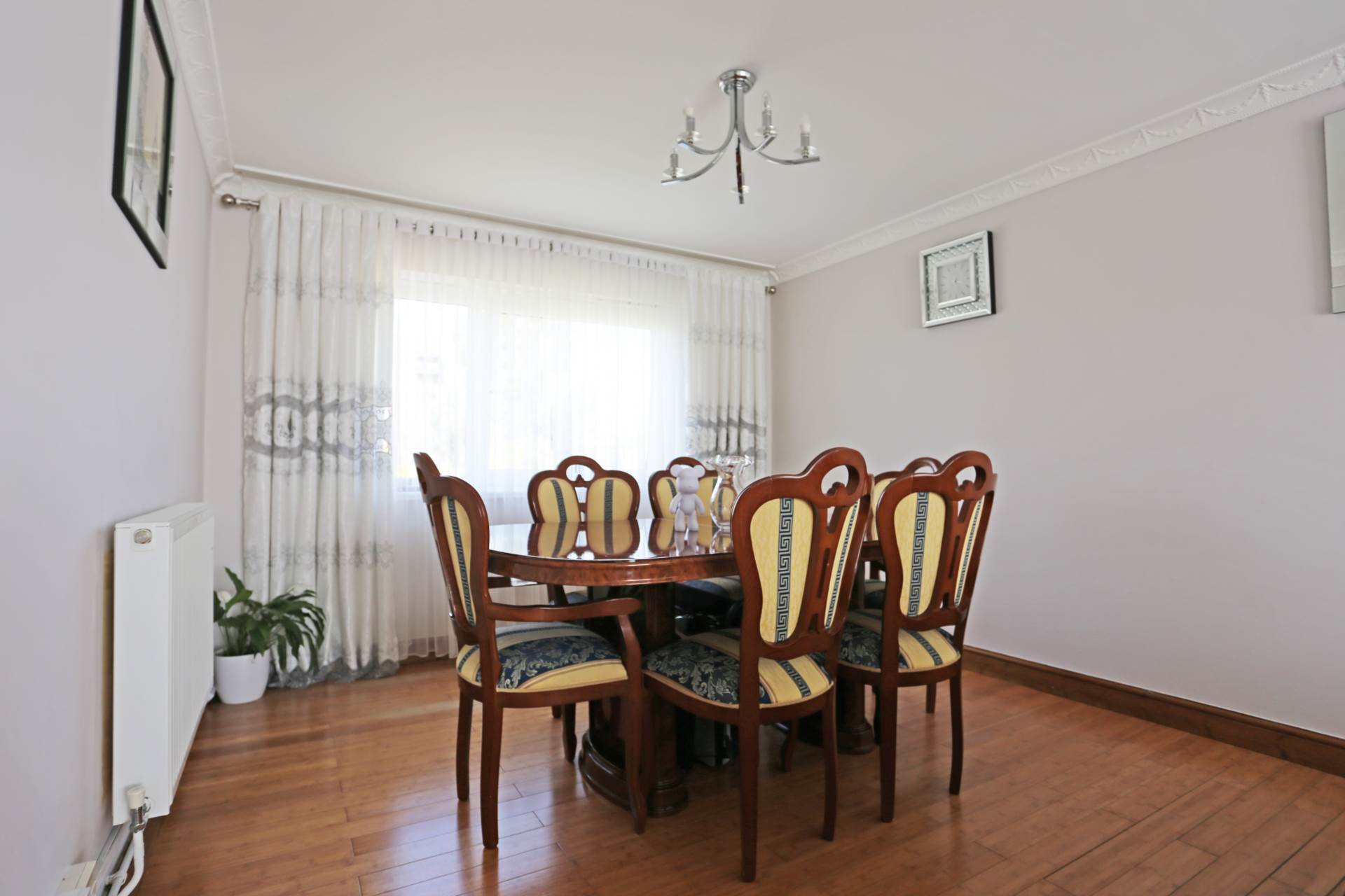 Vicarage Road, Dagenham, RM10, Image 5