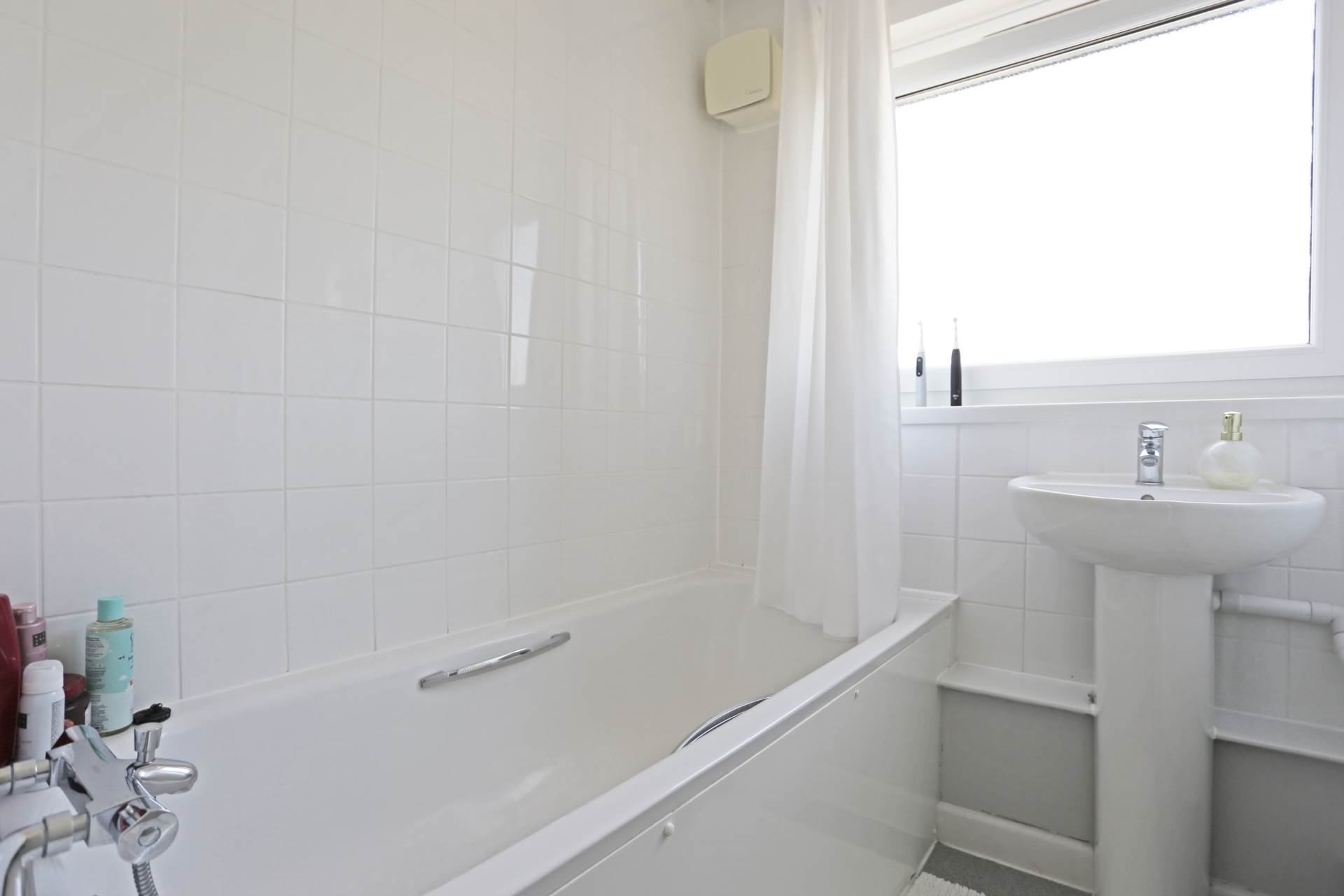 Vicarage Road, Dagenham, RM10, Image 9