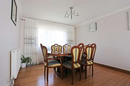 Vicarage Road, Dagenham, RM10, Image 5