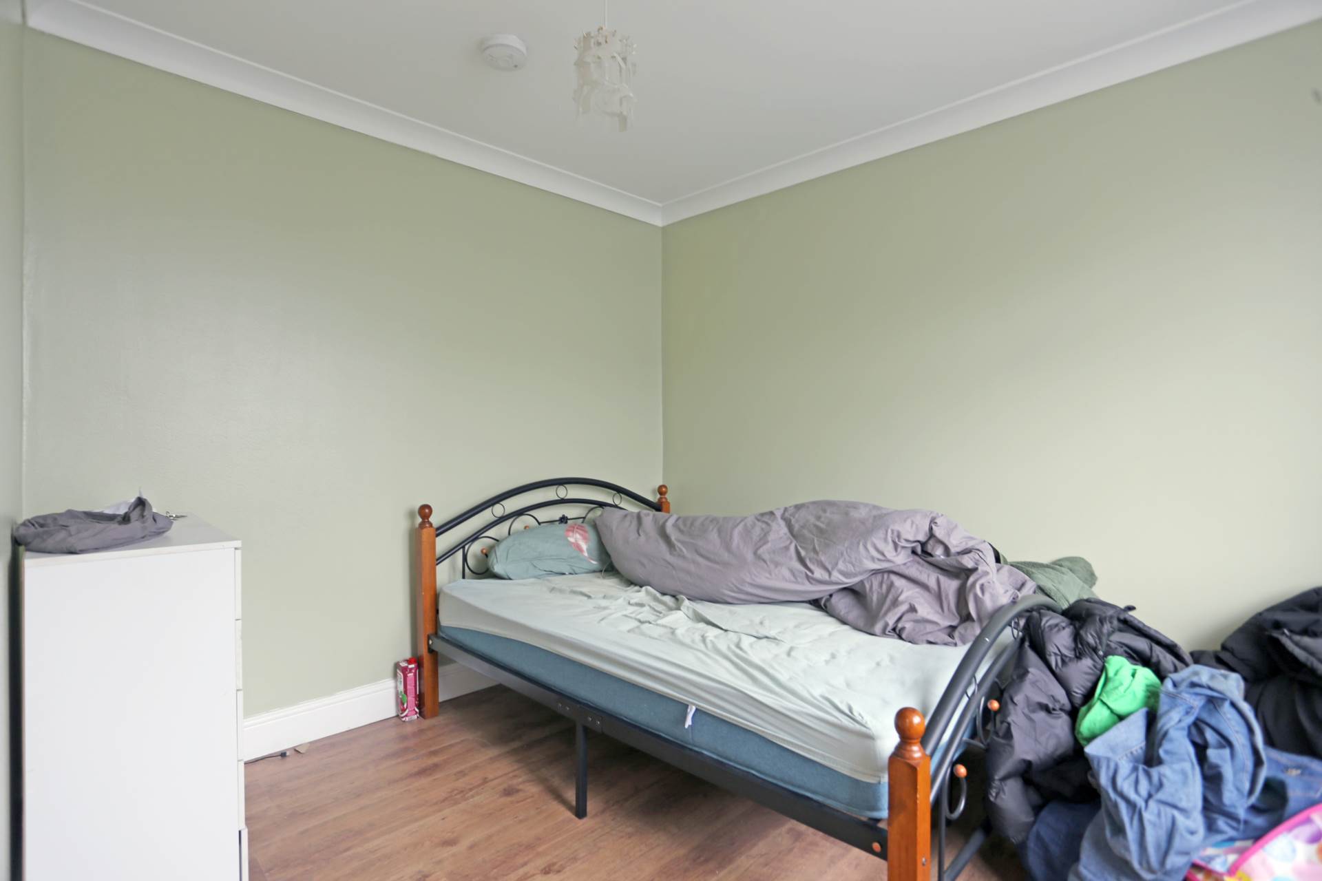 Harvey Gardens, Loughton, Image 10