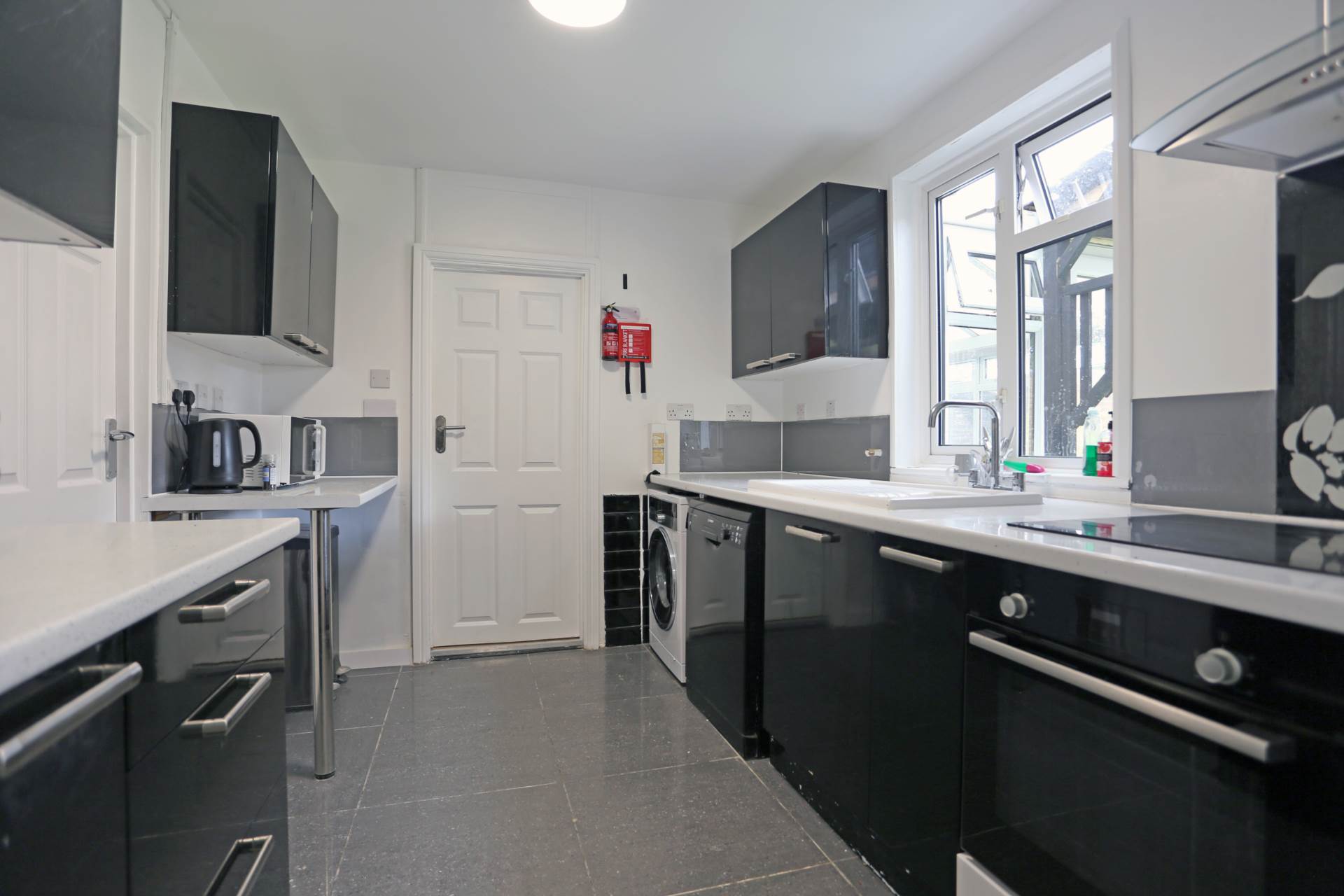 Harvey Gardens, Loughton, Image 2