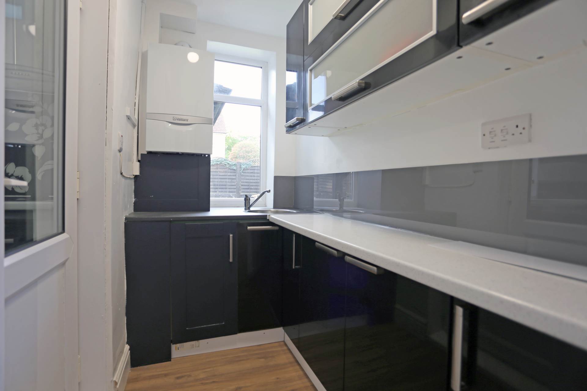 Harvey Gardens, Loughton, Image 4
