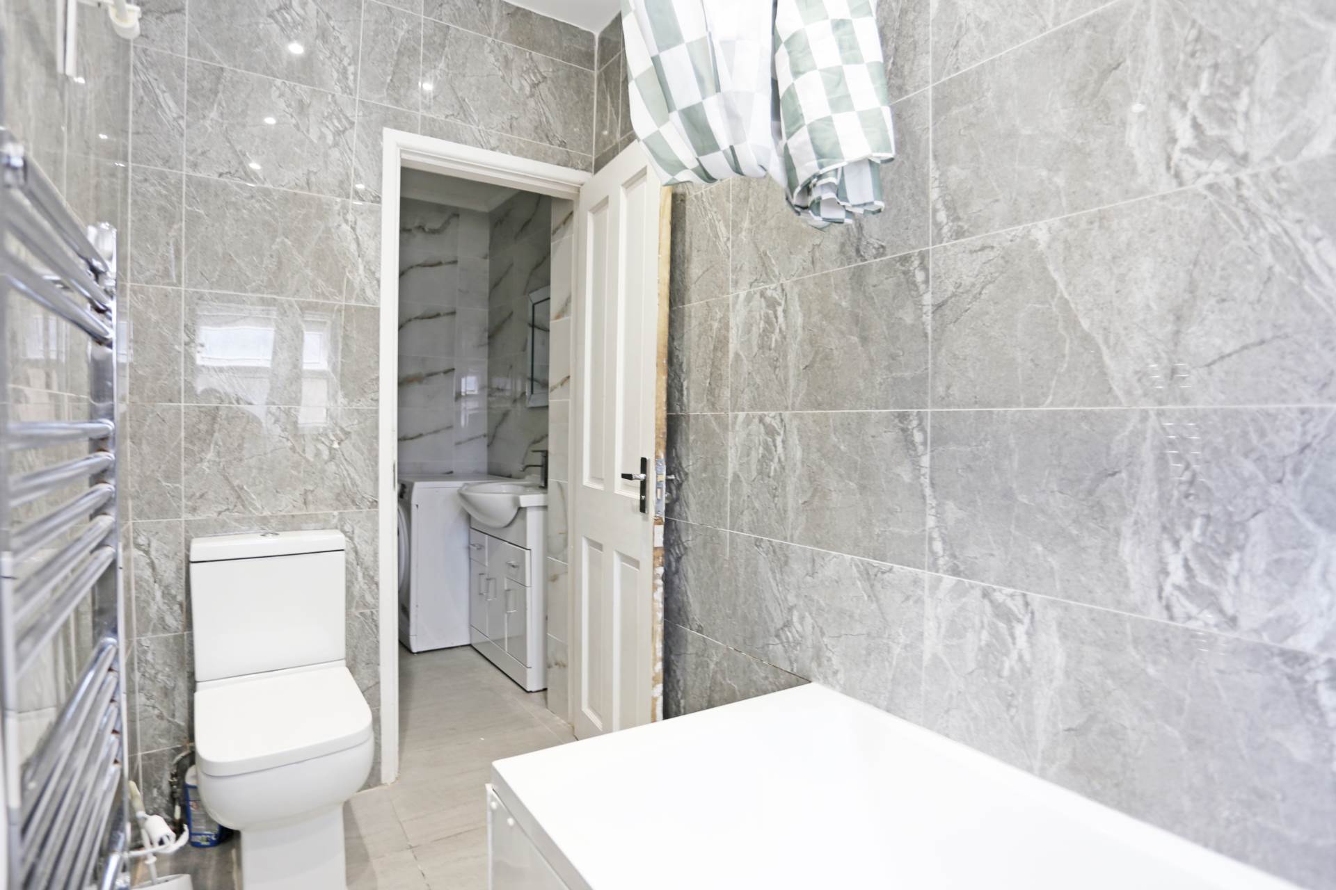 Kingsmill Road, Dagenham, RM9, Image 11