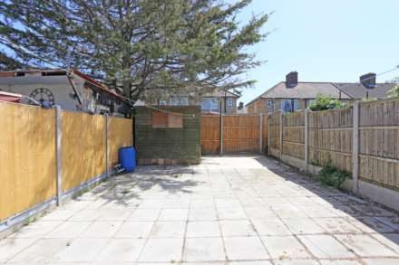 Kingsmill Road, Dagenham, RM9, Image 13