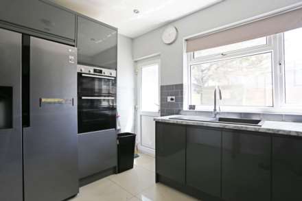 Kingsmill Road, Dagenham, RM9, Image 4