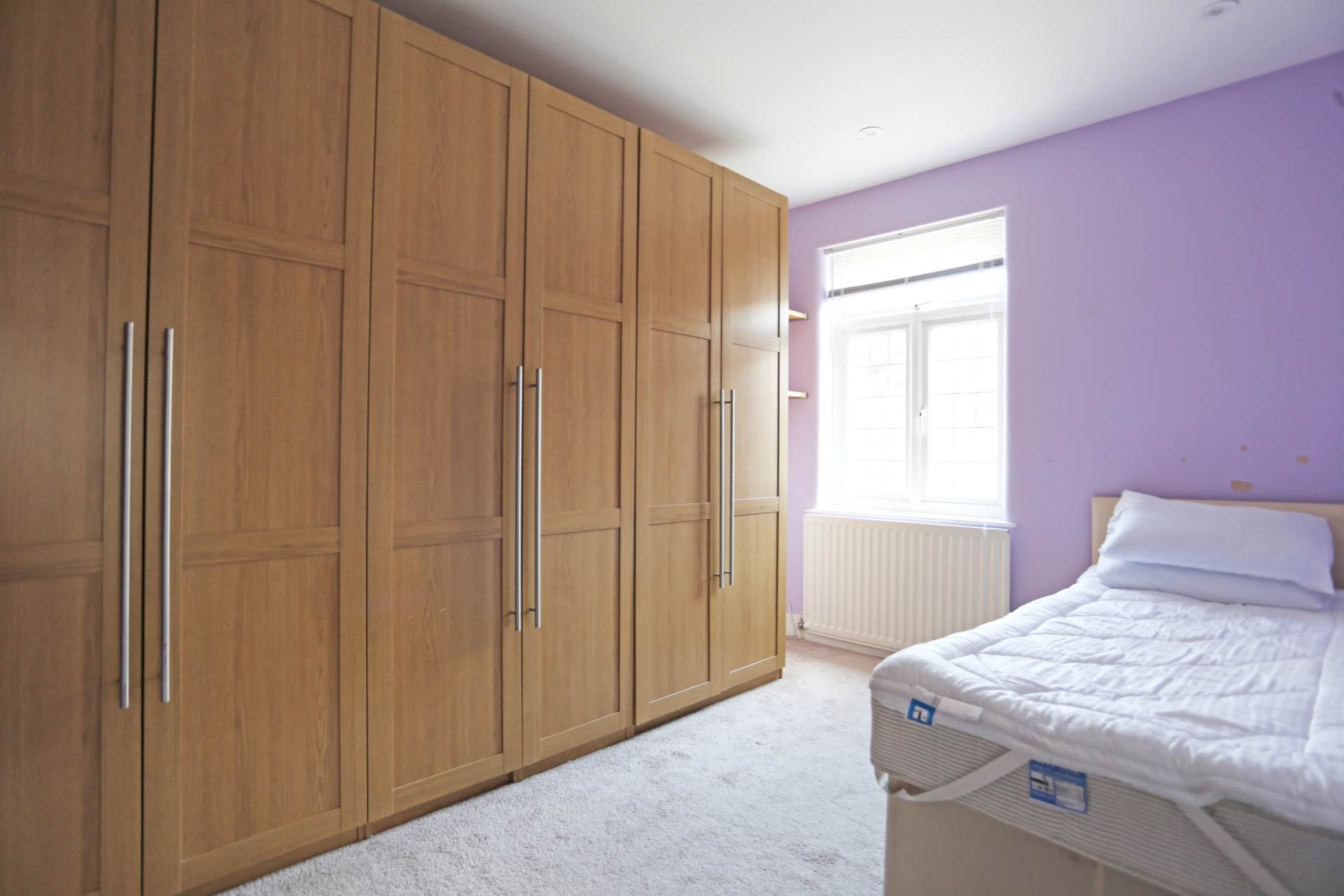 The Crescent, Ilford, Gants Hill, IG2, Image 10