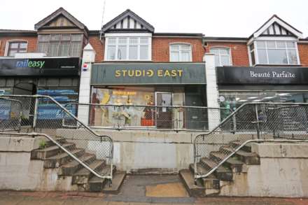 Station Parade, London, Wanstead, E11, Image 13