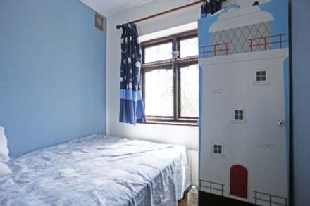 Foxlands Road, Dagenham, RM10, Image 10