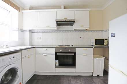 Albert Road, Ilford, IG1, Image 2