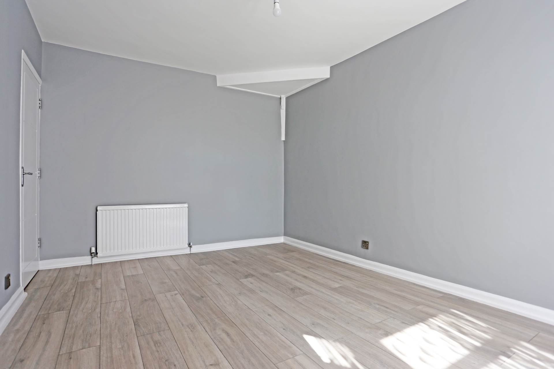 Vincent Road, Dagenham, RM9, Image 7