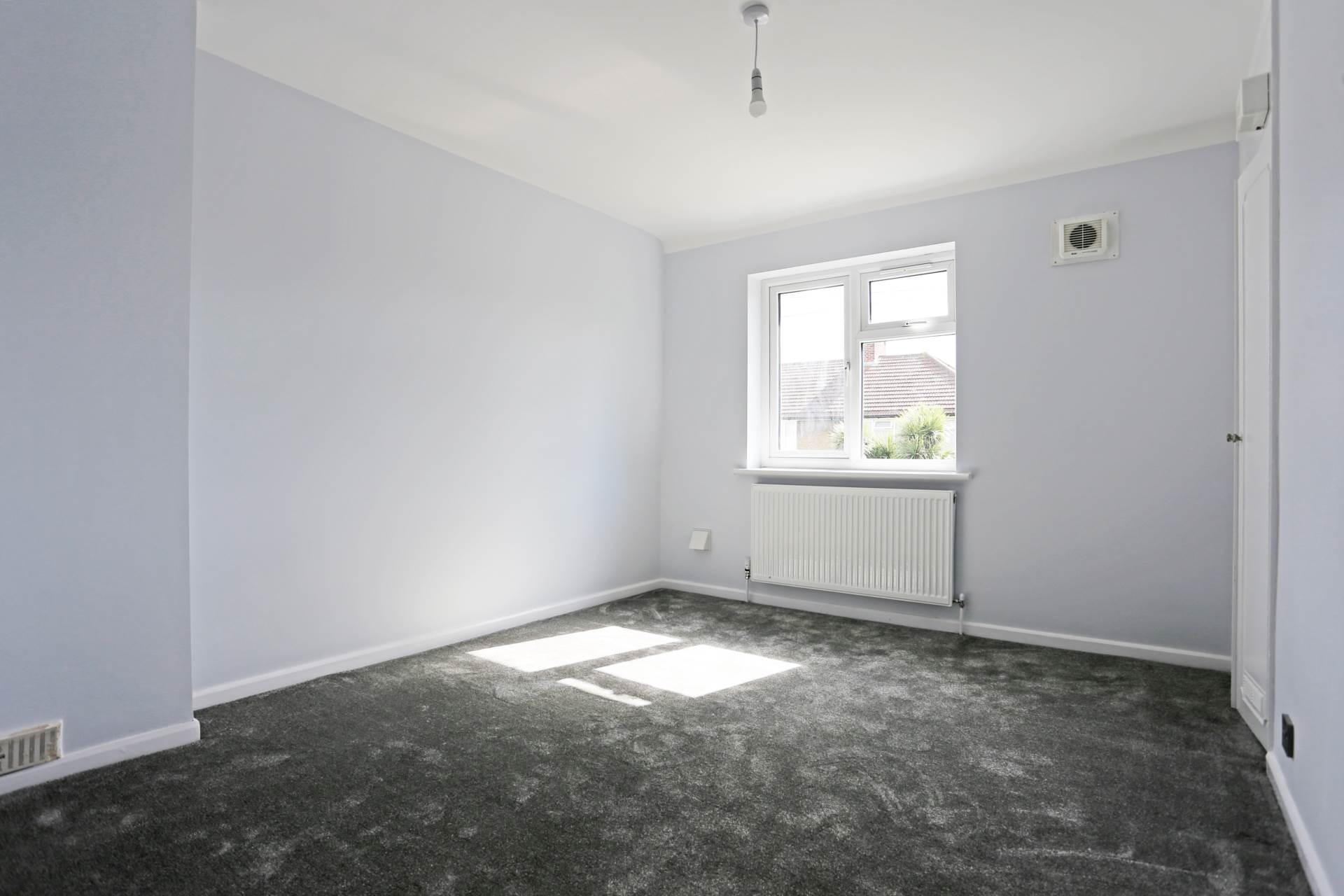 Vincent Road, Dagenham, RM9, Image 8