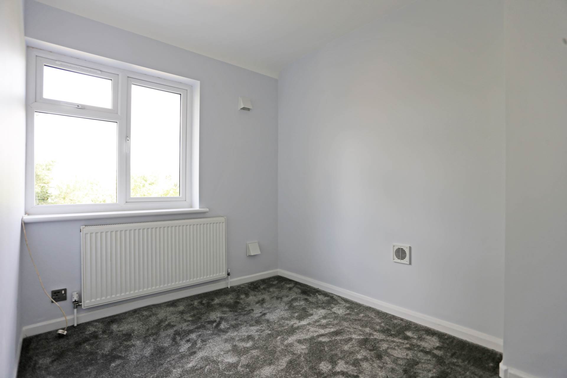 Vincent Road, Dagenham, RM9, Image 9