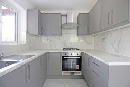 Vincent Road, Dagenham, RM9, Image 2