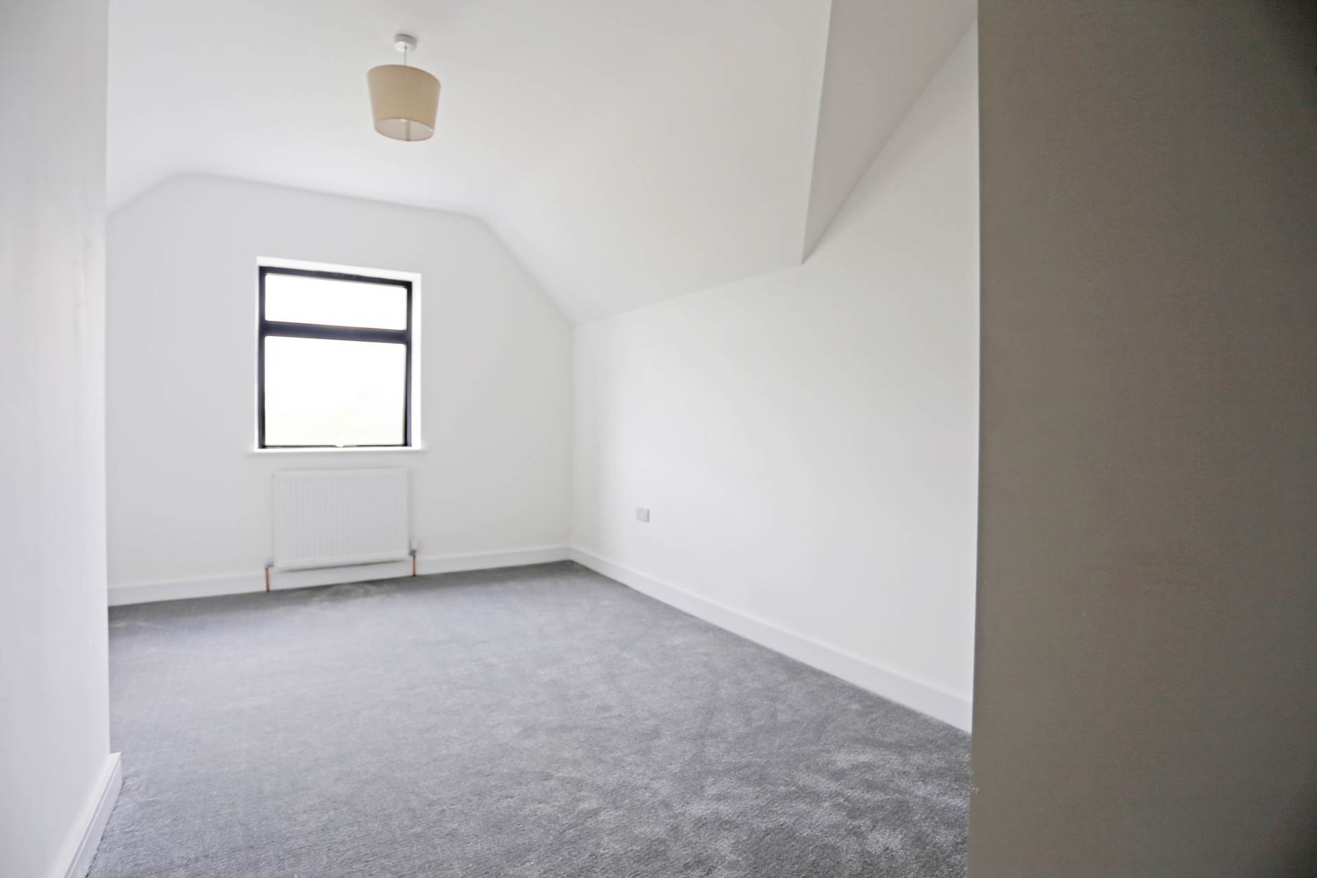 Edmund Road, Rainham, RM13, Image 13