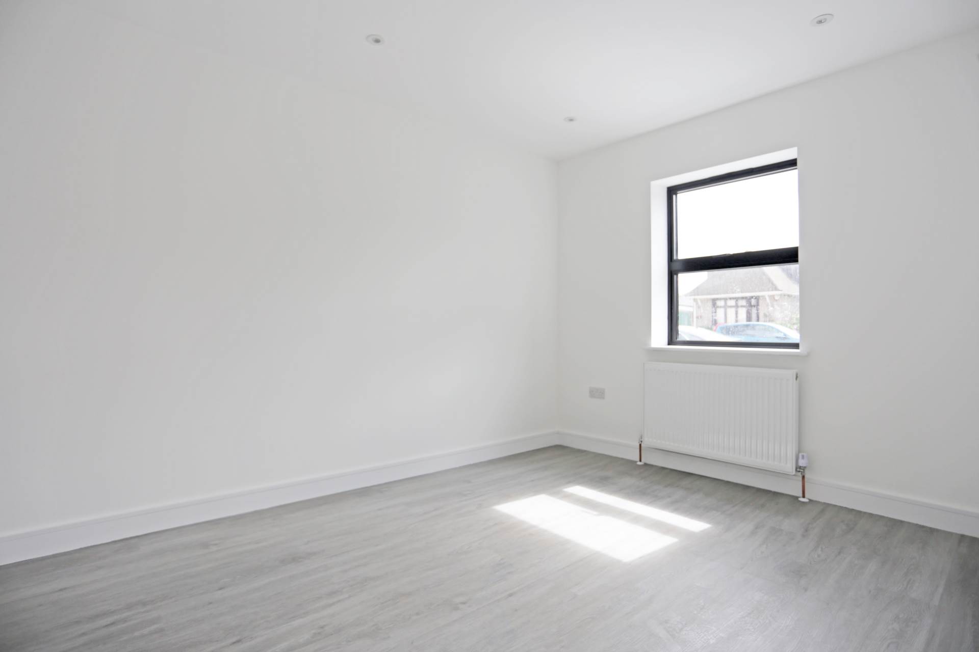 Edmund Road, Rainham, RM13, Image 5