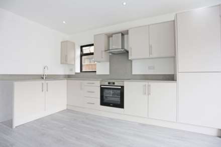 Edmund Road, Rainham, RM13, Image 3