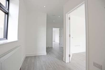 Edmund Road, Rainham, RM13, Image 6