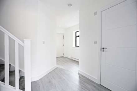 Edmund Road, Rainham, RM13, Image 7
