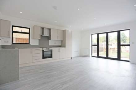 Edmund Road, Rainham, RM13, Image 2