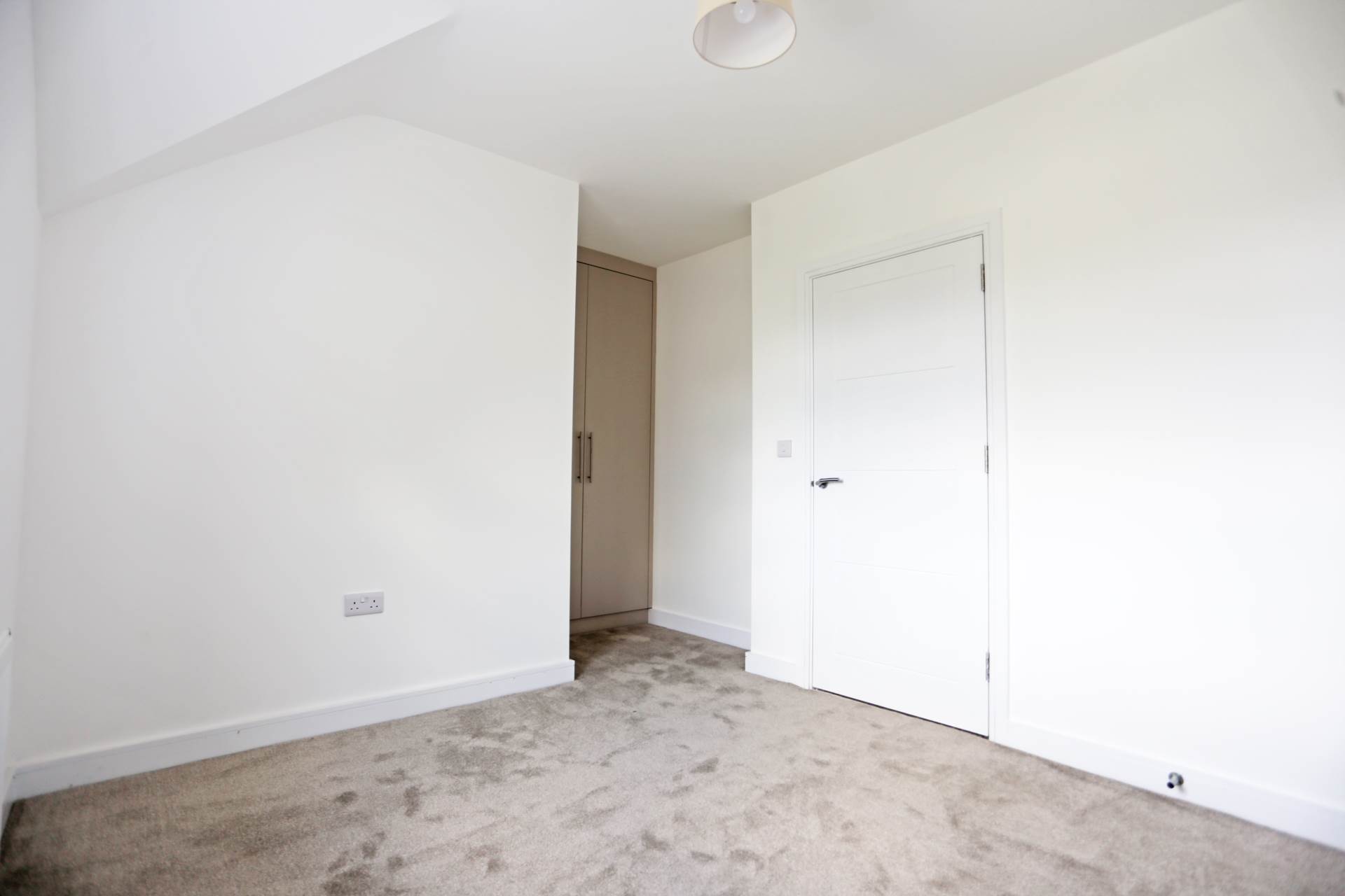 Edmund Road, Rainham,RM13, Image 10