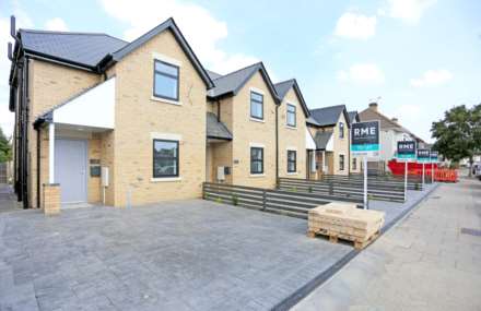 Edmund Road, Rainham,RM13, Image 14