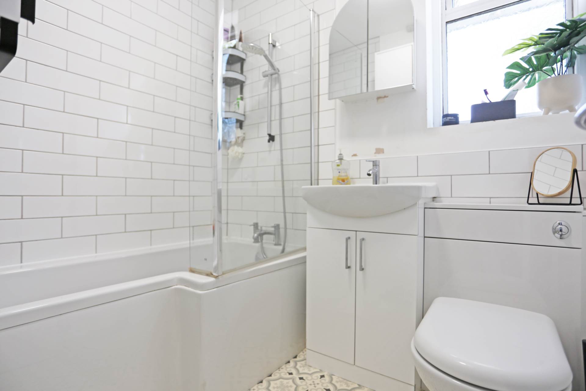 Millbrook Gardens, Chadwell Heath, Romford, RM6, Image 4