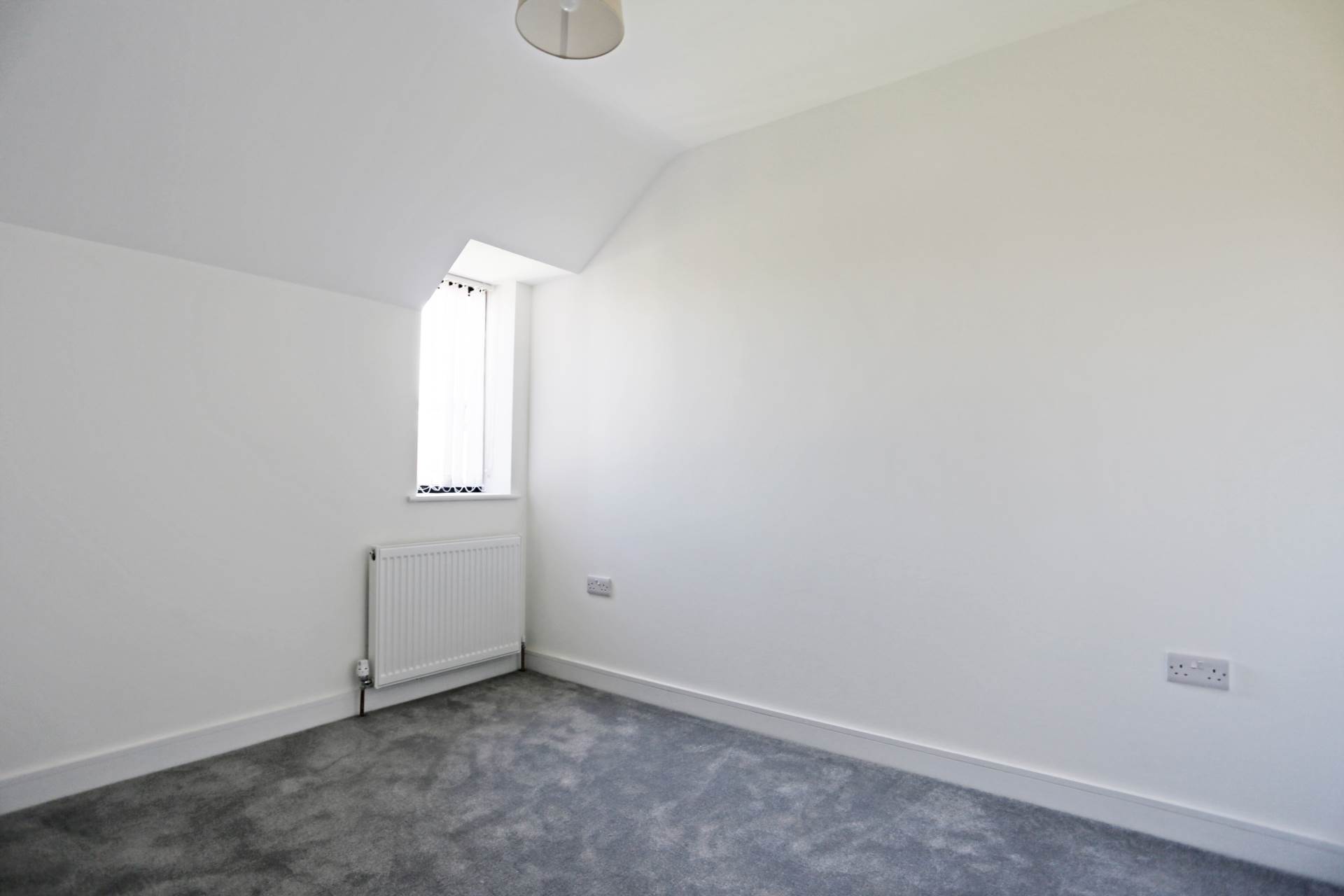 Edmund Road, Rainham, RM13, Image 12