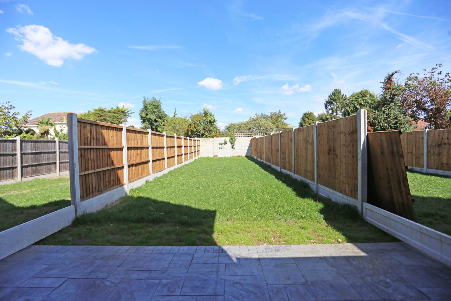 Edmund Road, Rainham, RM13, Image 15